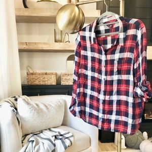 Tommy Hilfiger womens button down